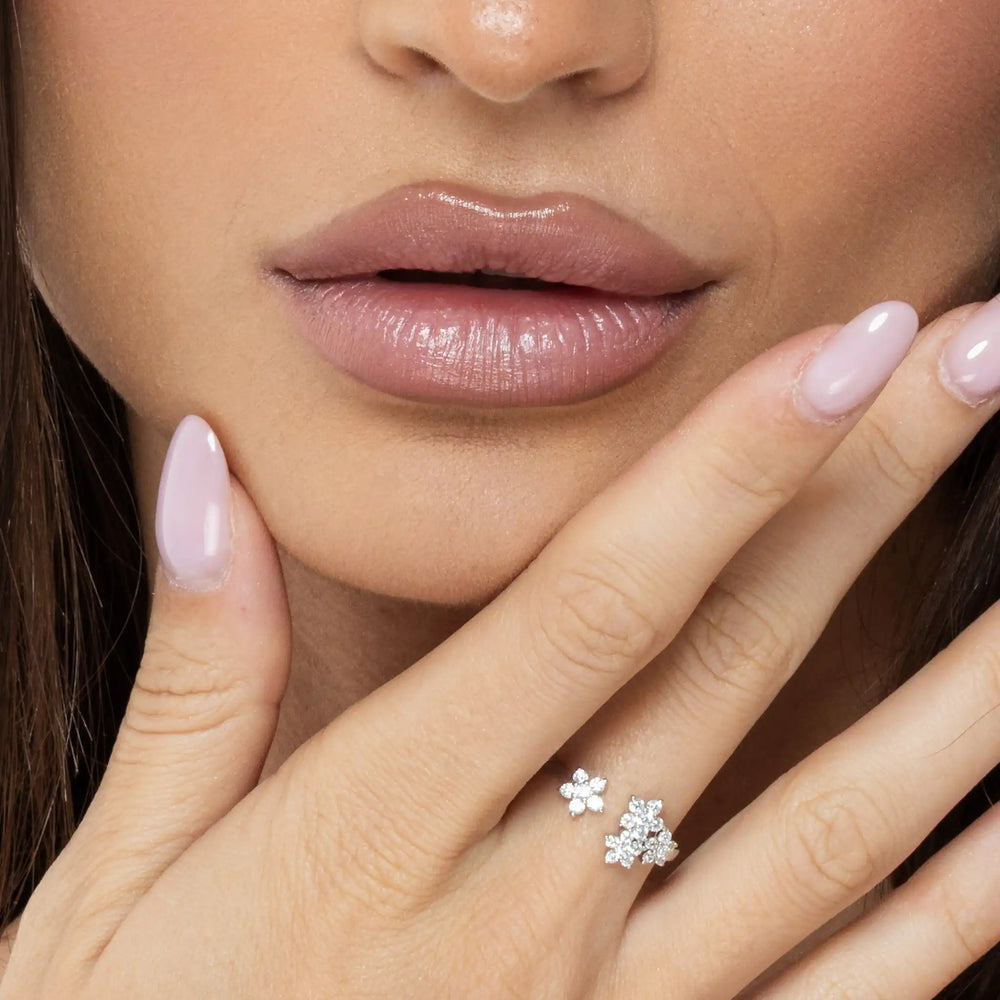 SREBRNI PRSTEN TESSA FLOWERS