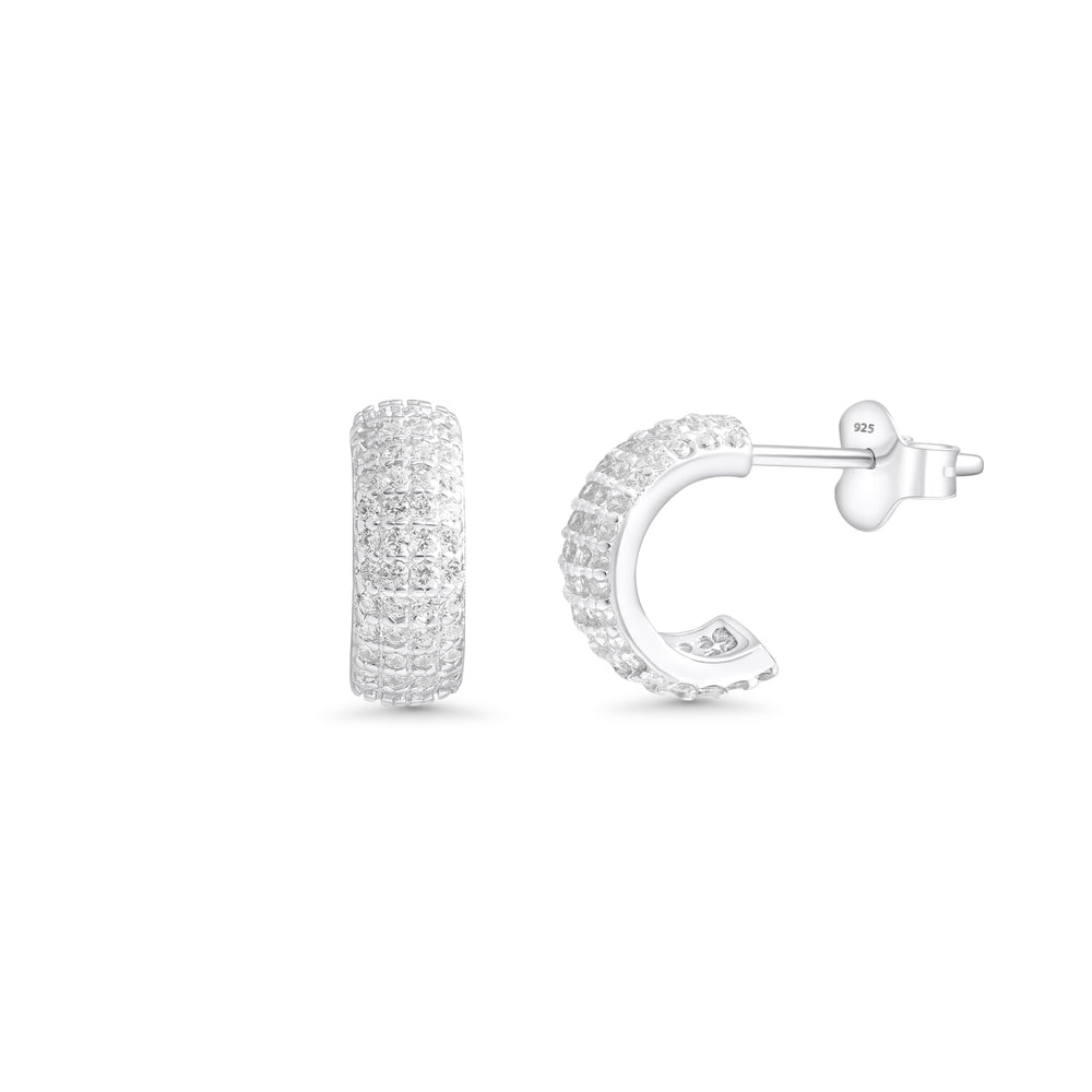 SREBRNE MINDJUŠE JOAN YI