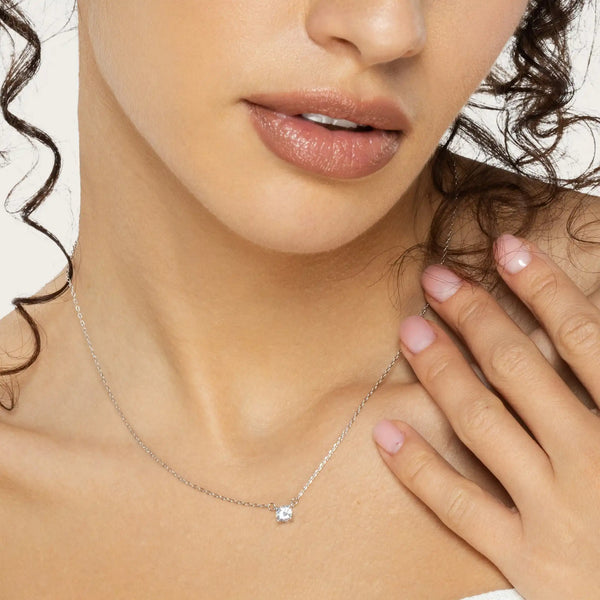 SREBRNA OGRLICA LIORA