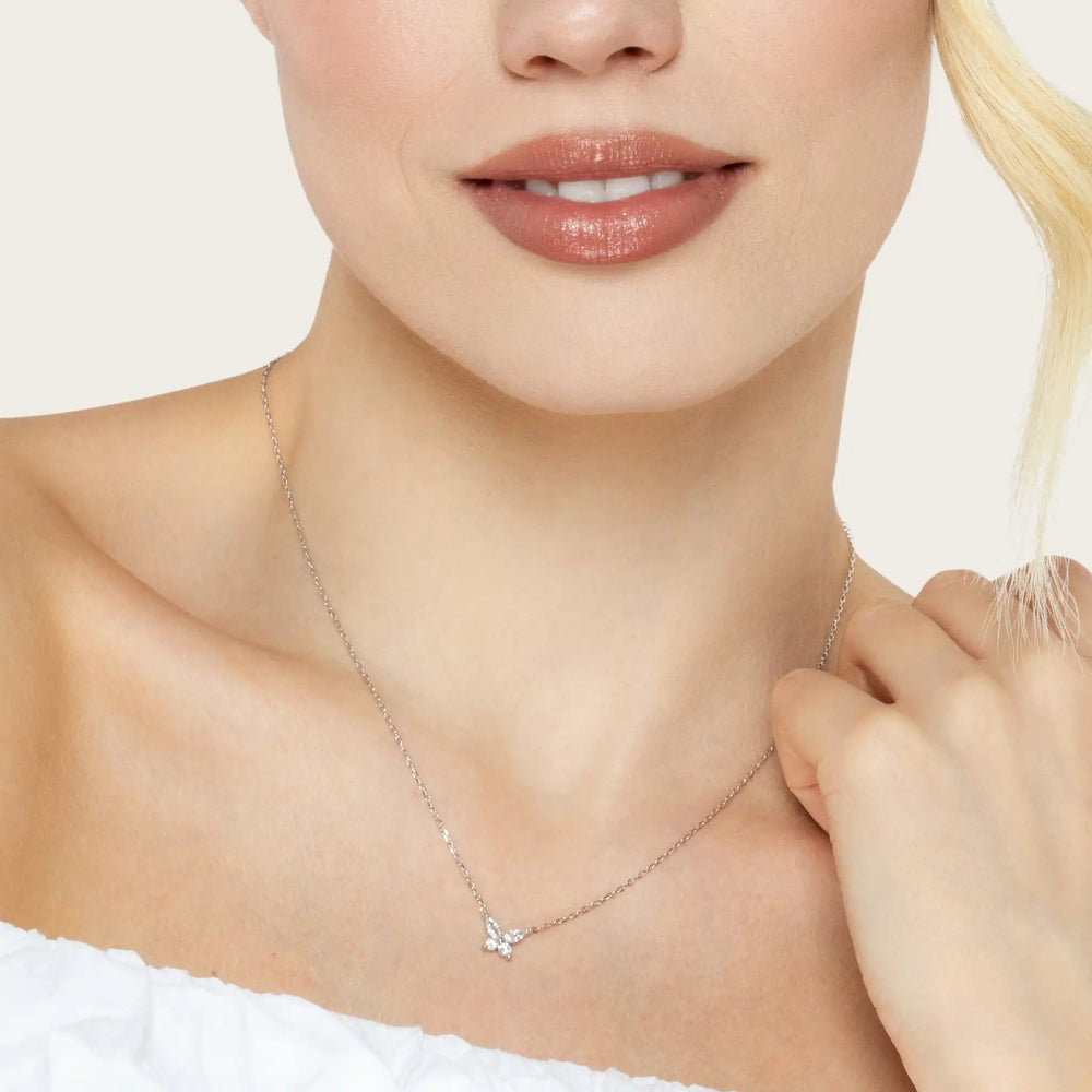 SREBRNA OGRLICA BUTTERFLY FIORA