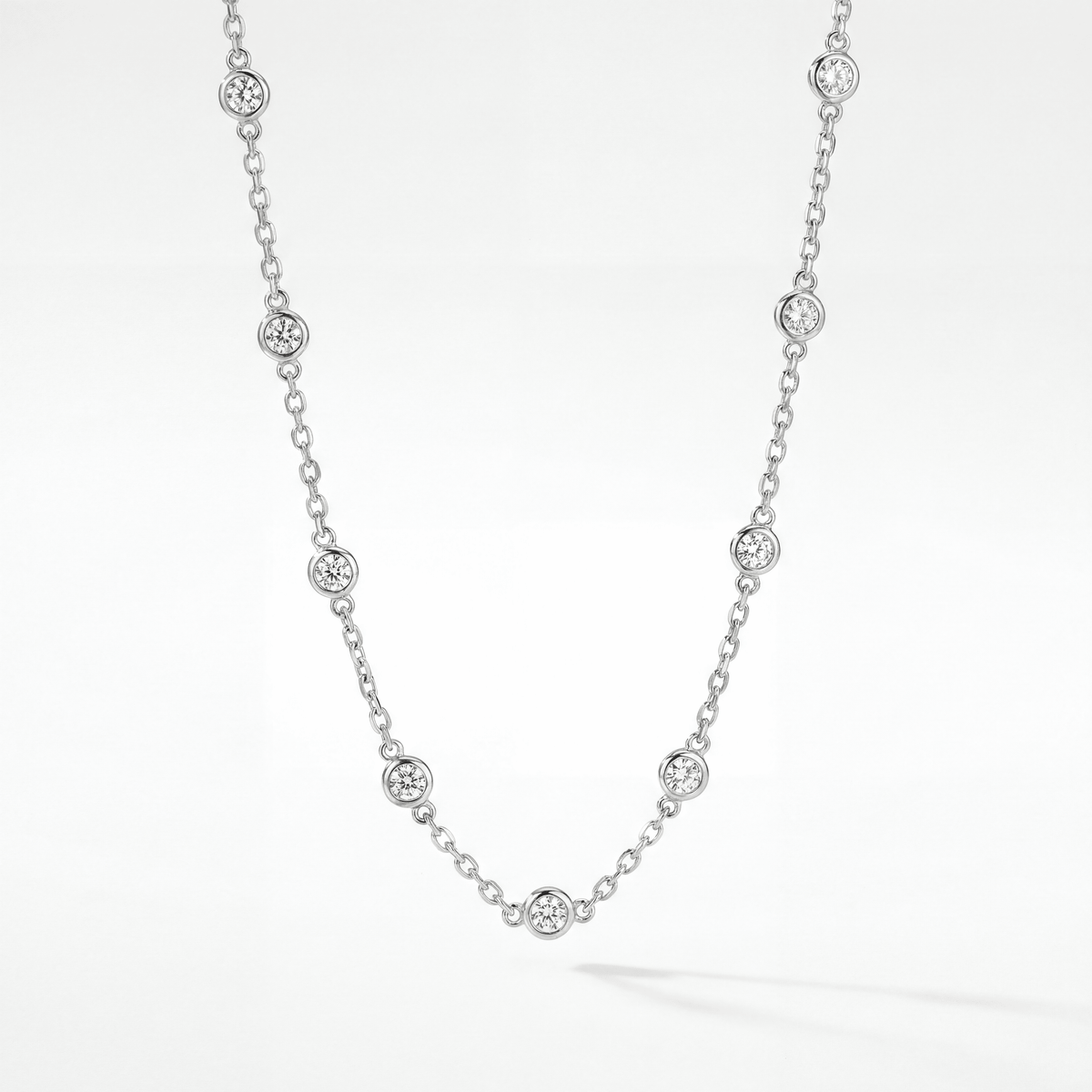 SREBRNA OGRLICA CRYSTAL CLEAR