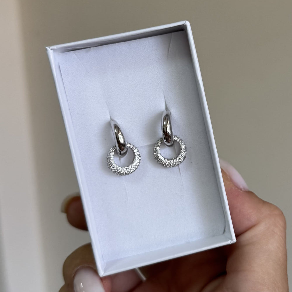 SREBRNE MINDJUŠE DAZZLE HOOPS